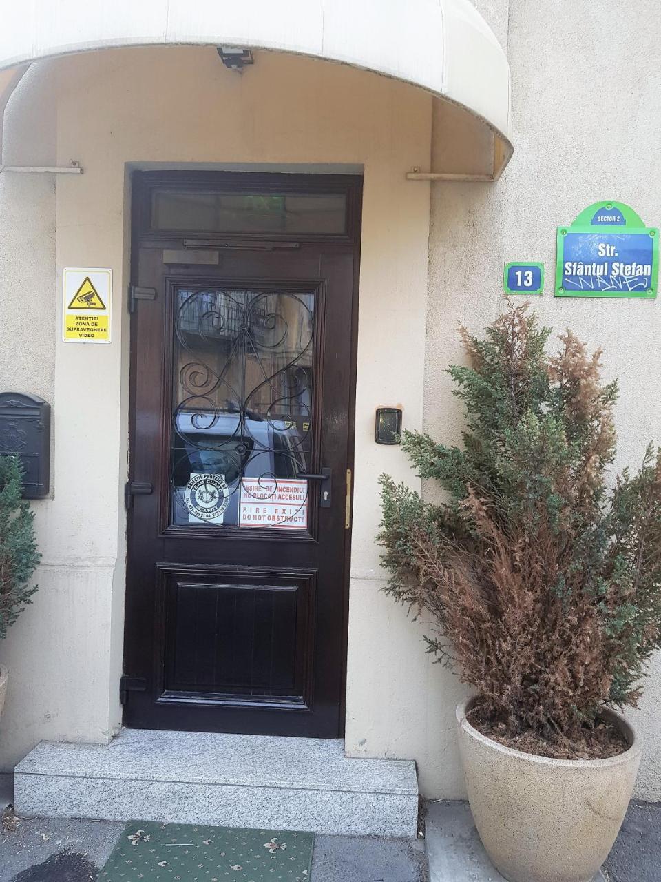 Cozy Attic Room V Bucarest Exterior foto